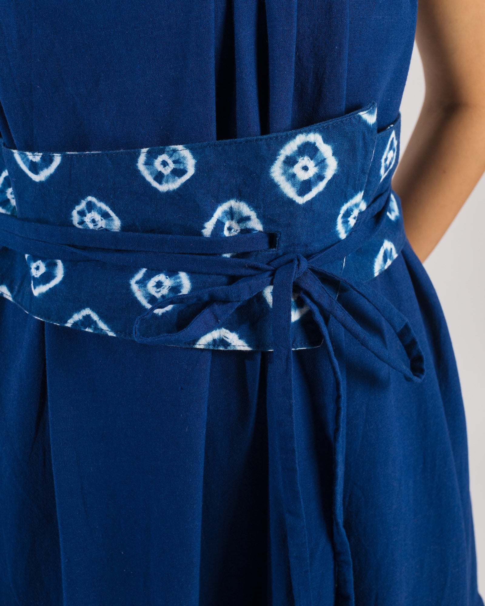 Zaffre Midi Dress